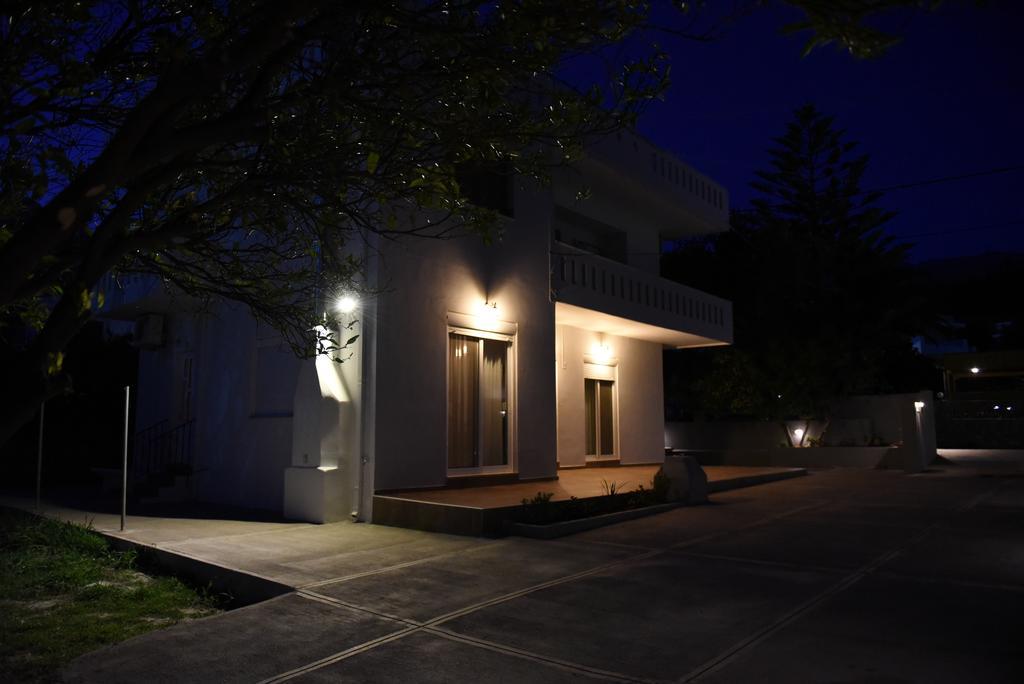 Dimitris' & Valentina'S Home プラキアス エクステリア 写真