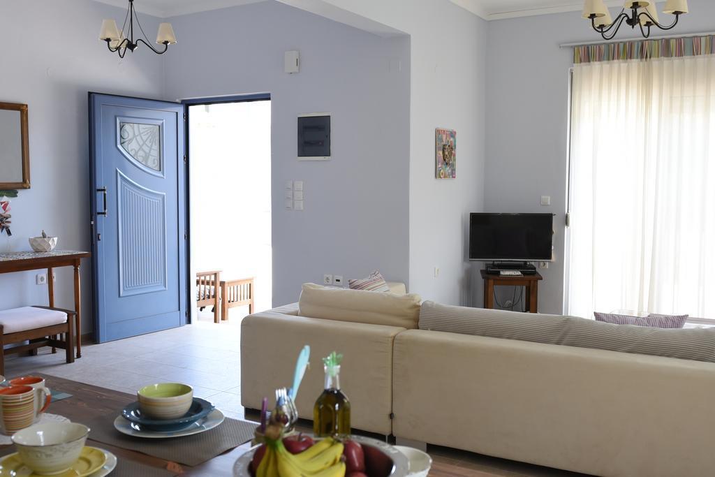 Dimitris' & Valentina'S Home プラキアス エクステリア 写真