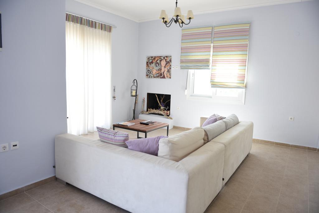 Dimitris' & Valentina'S Home プラキアス エクステリア 写真