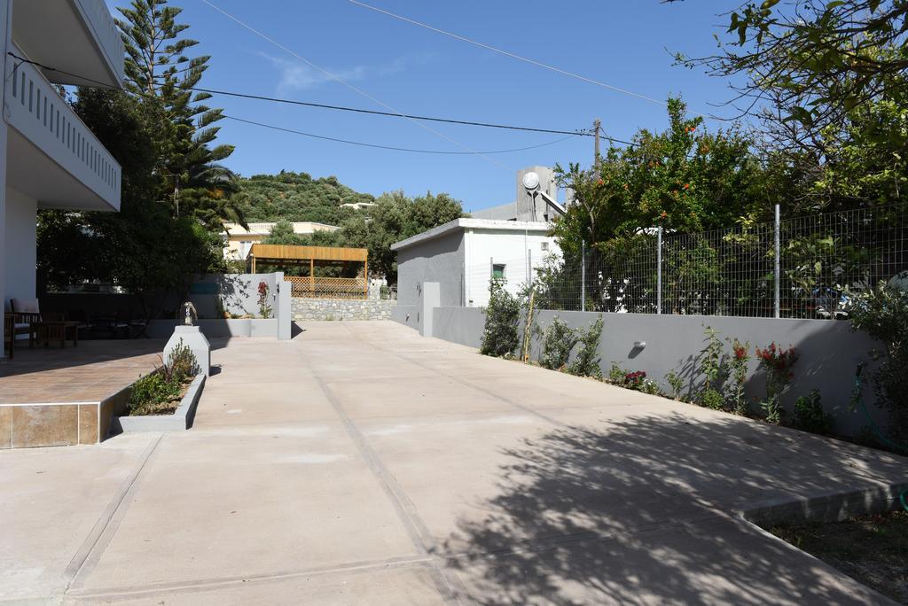 Dimitris' & Valentina'S Home プラキアス エクステリア 写真