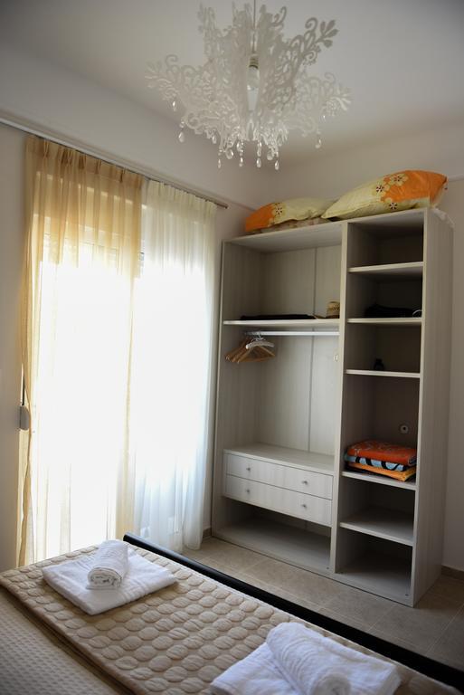 Dimitris' & Valentina'S Home プラキアス エクステリア 写真
